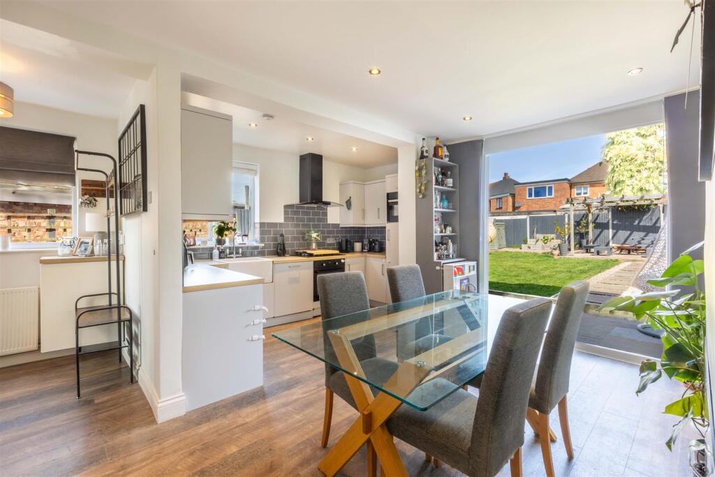House in Birmingham, Lyndon Green - View 2