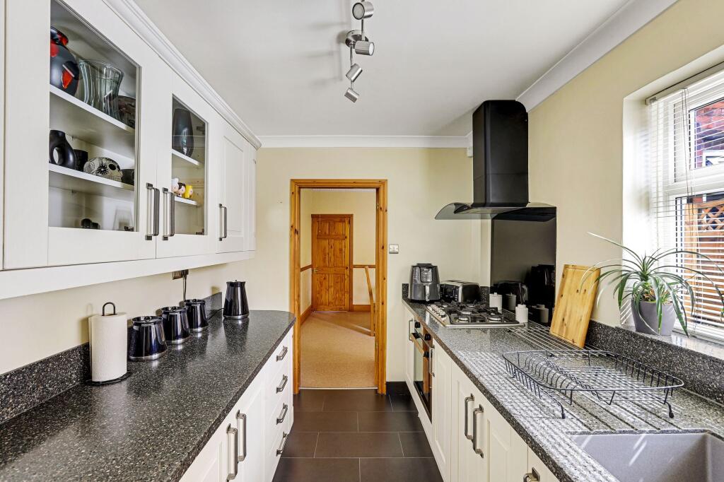 House in Nottingham, Woodthorpe - More