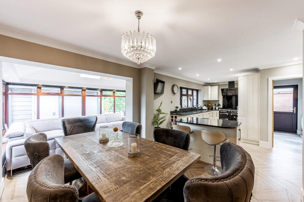 House in South Staffordshire, Great Wyrley - View 2