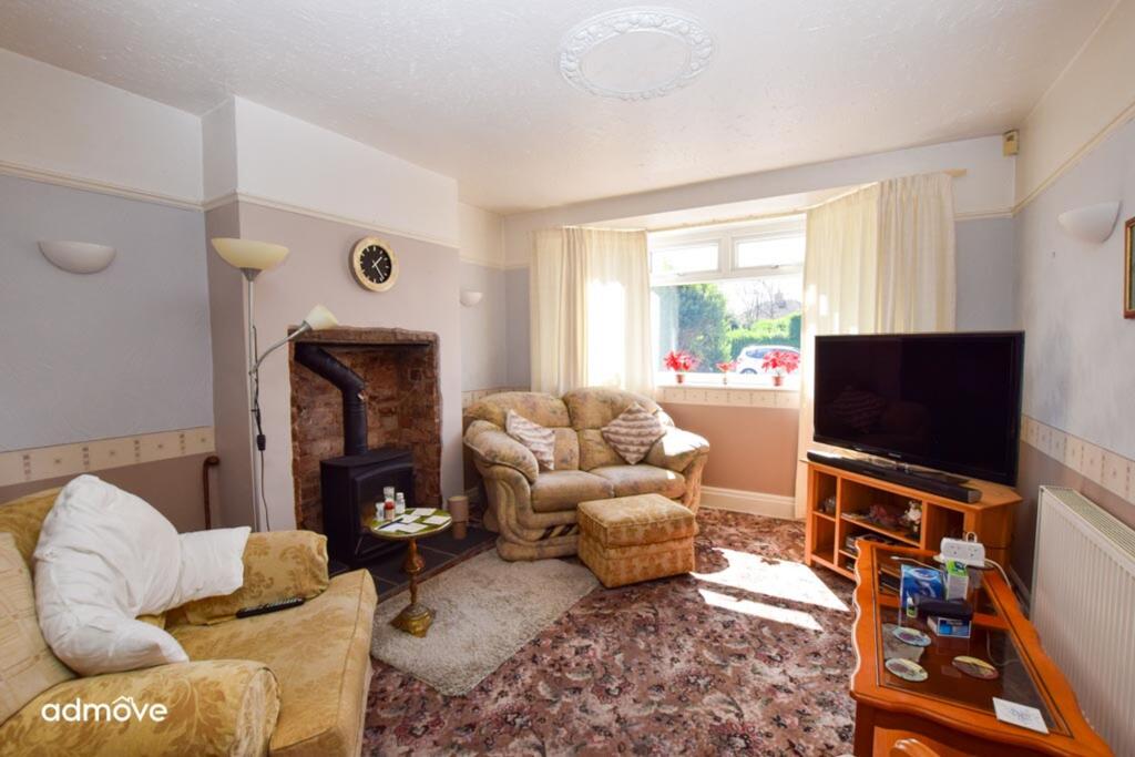 Sinderland Road, Broadheath, WA14 – další