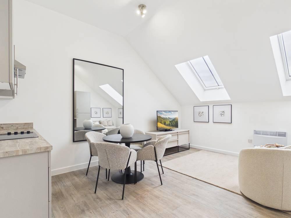 Main image of property: 38 Tatton Road, Sale, Manchester, M33
