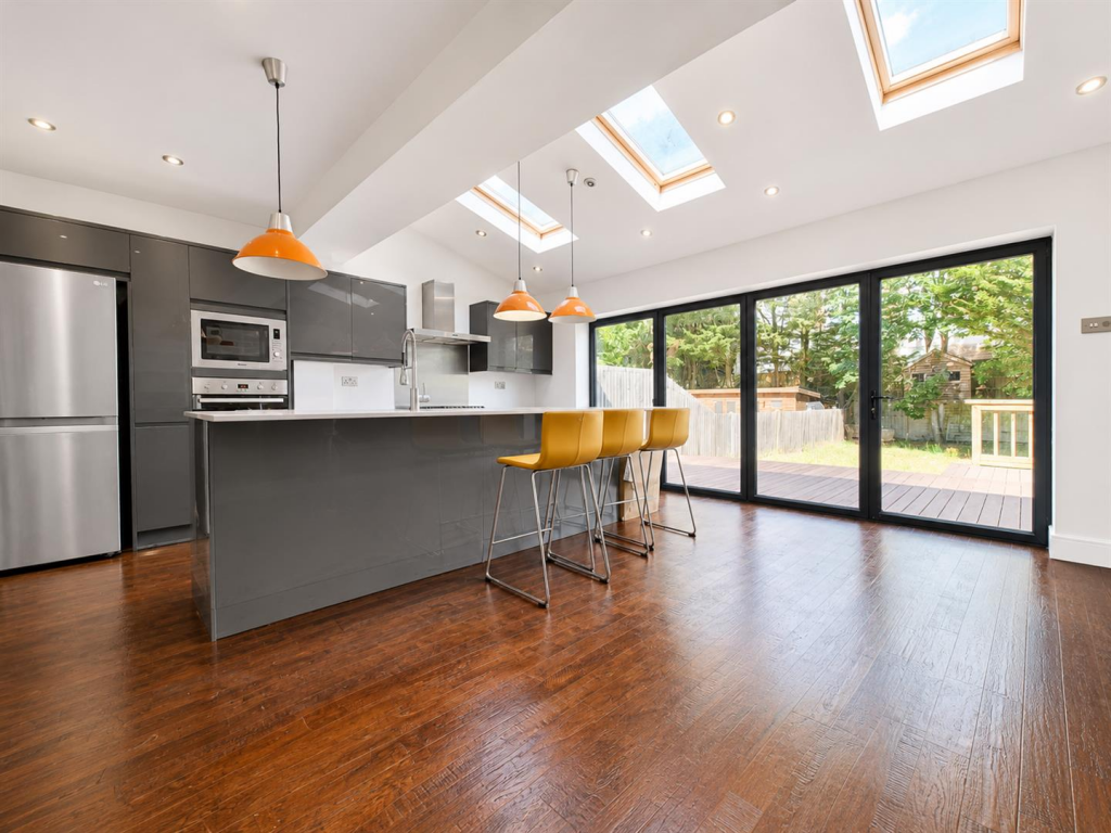 House in Dacorum, Hertfordshire - View 5