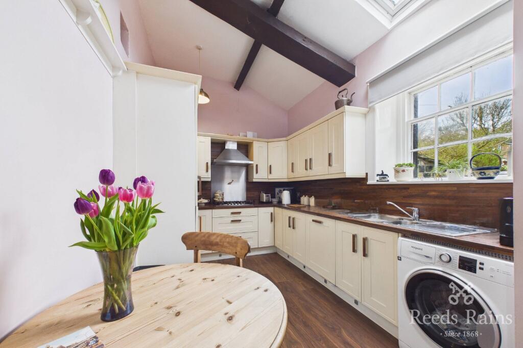 Additional image 8 of Netherlands Avenue, Low Moor, Bradford, West Yorkshire, BD12