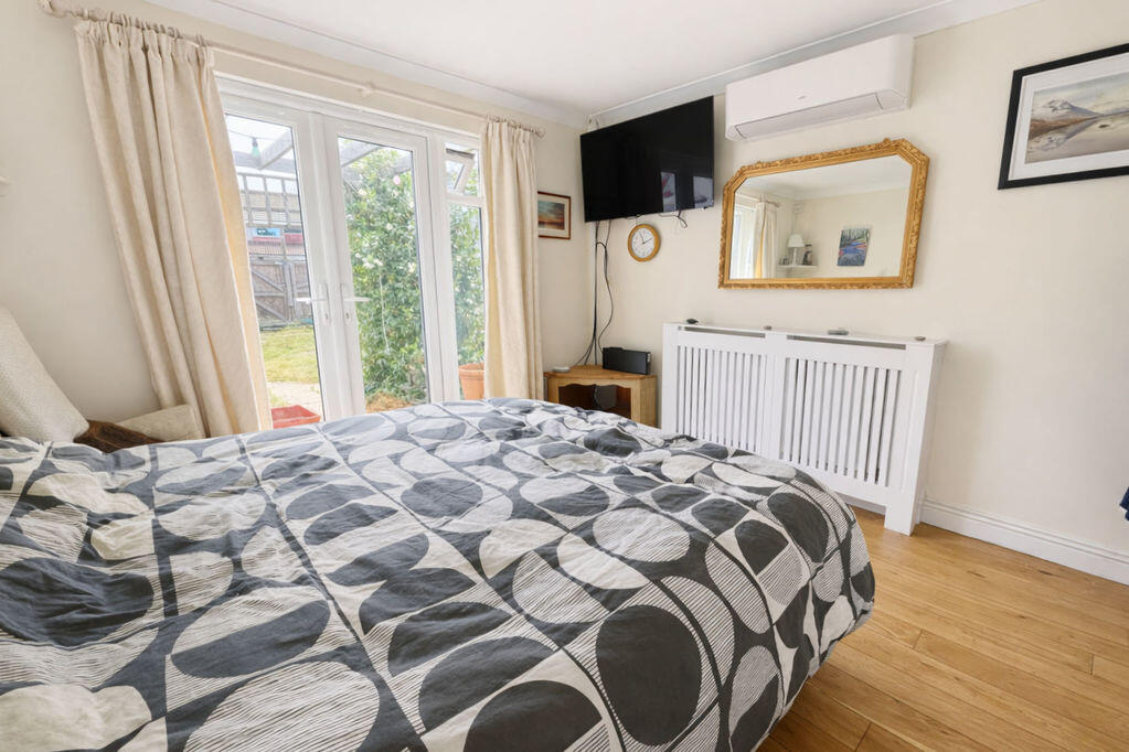 House in Gosport, Hampshire - More