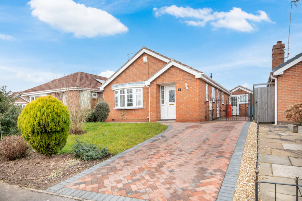Main image of property: Aspen Close, Tuxford, Newark