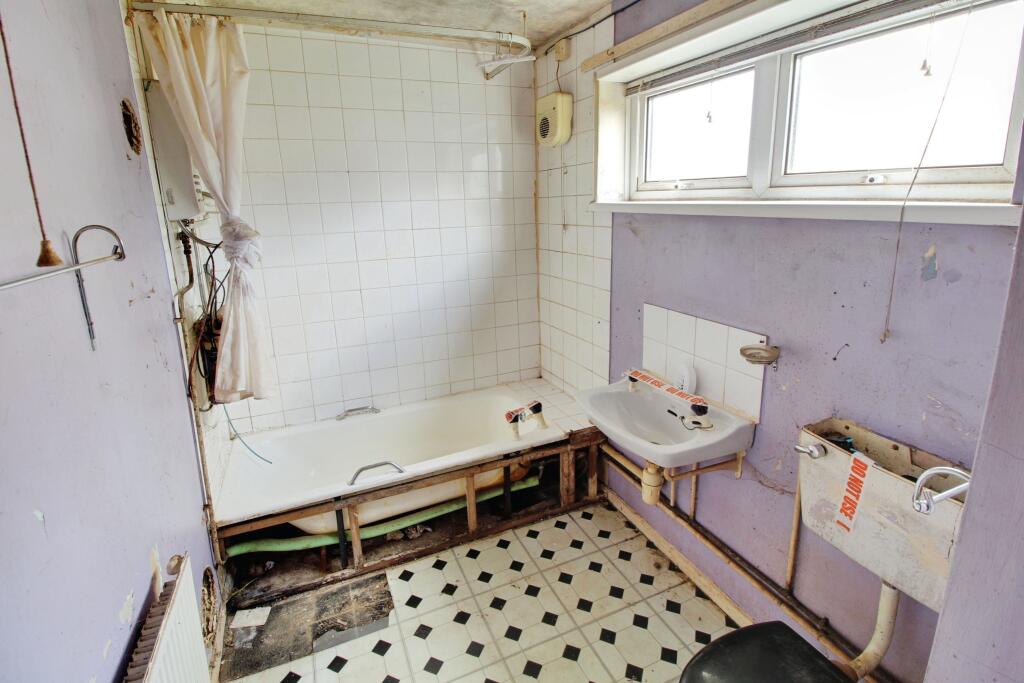 Apartment in Peterborough - More