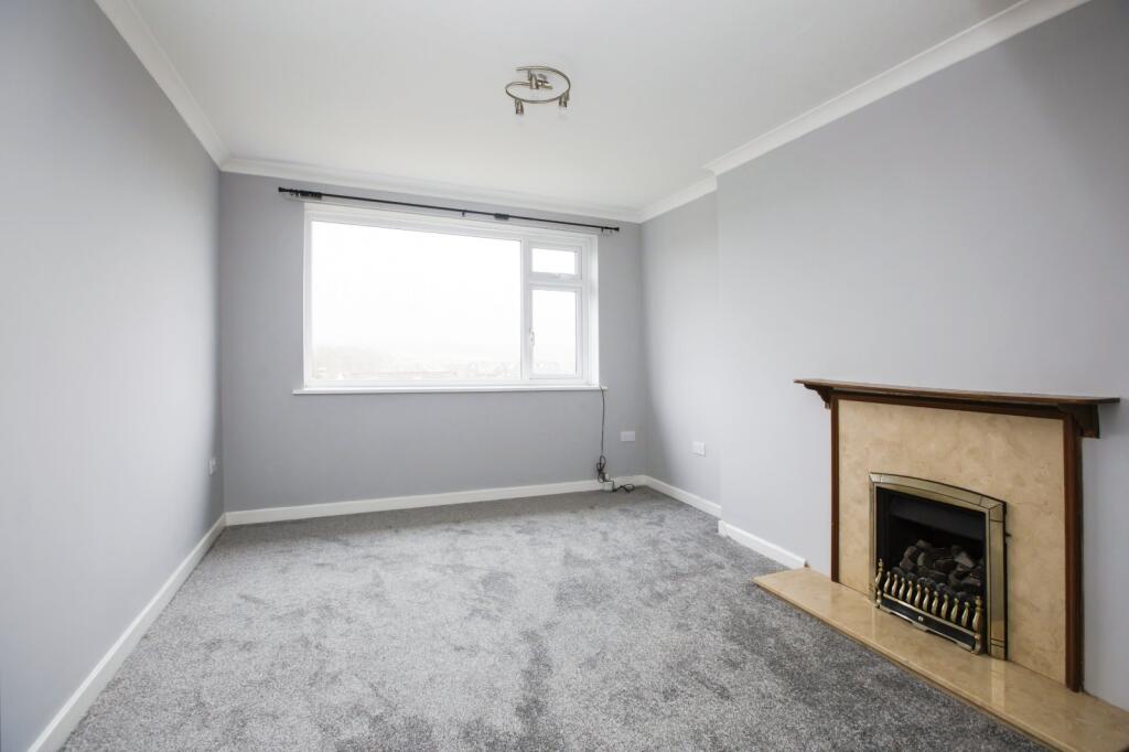 Sefton Avenue, Brighouse, West Yorkshire, HD6 photo 2