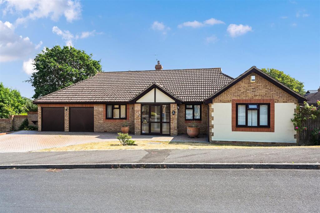 Main image of property: Fairfield Chase, Bexhill-On-Sea