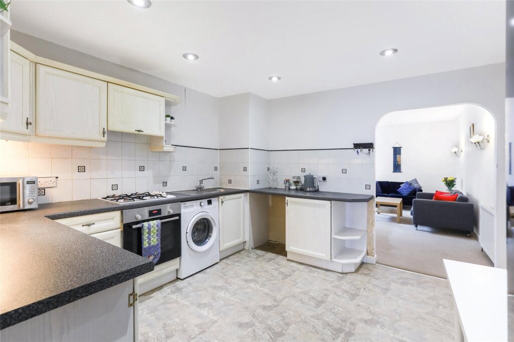 Apartment in Kilmarnock - View 5