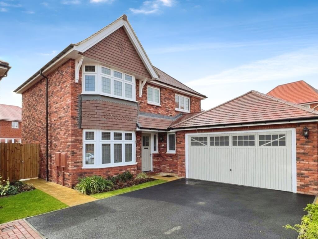 Main image of property: Samuel Reynolds Close, Stonehouse
