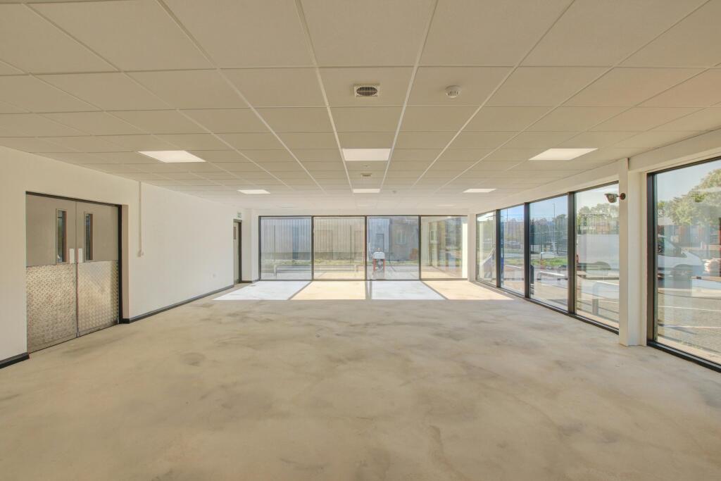 L7D_2954_5_6_Fusion-Interior.jpg