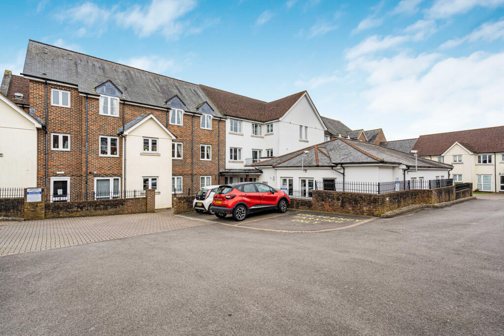 Main image of property: Wessex Way, Bicester, OX26