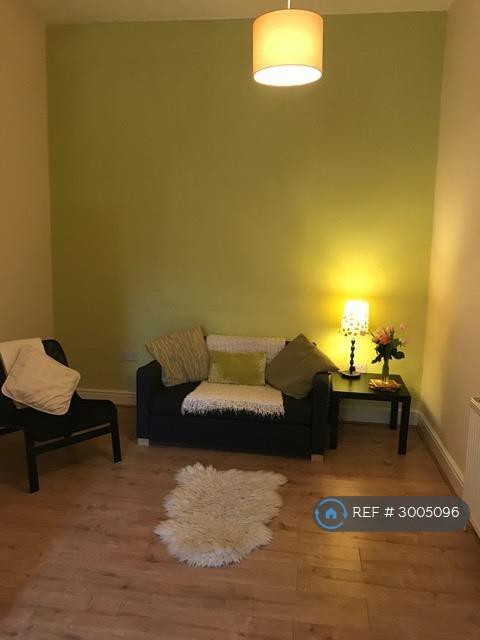 Apartment in London - View 3