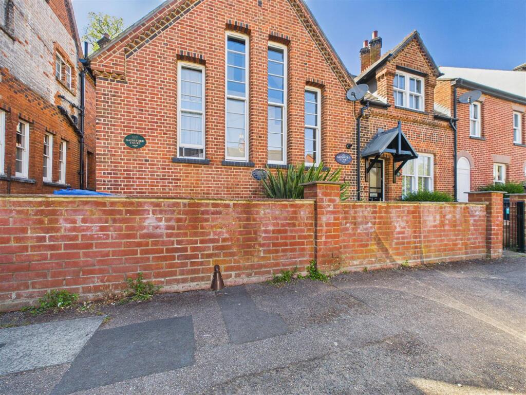 Main image of property: Gainsford Court, Radcliffe Road, Hitchin
