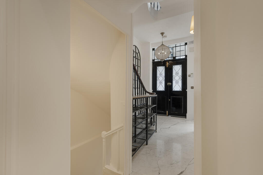 Apartment in London, East Marylebone, Mayfair - More