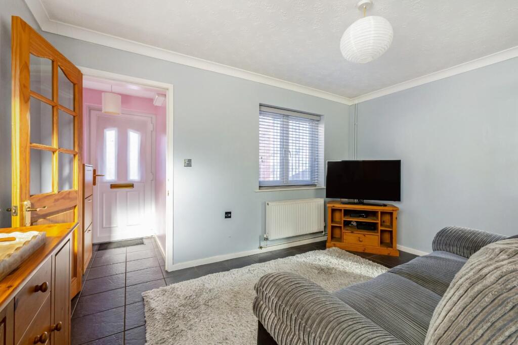 House in Salisbury - View 3
