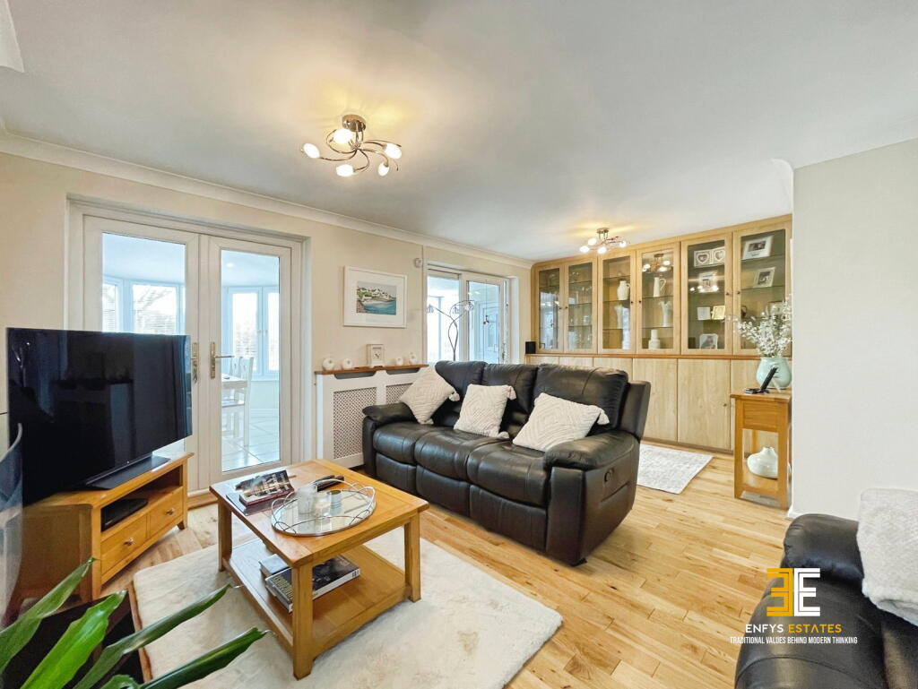 Liddell Drive, Llandudno, LL30 photo 4