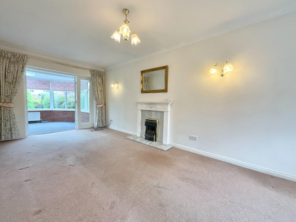 House in Sefton, Liverpool City Region - More