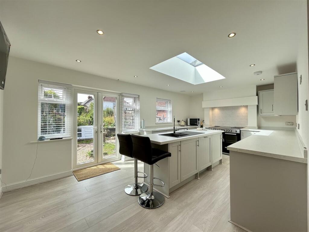 House in Dudley, Short Cross - View 5