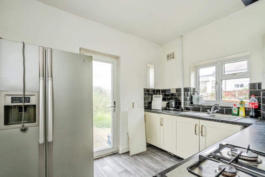 House in Portsmouth - View 4