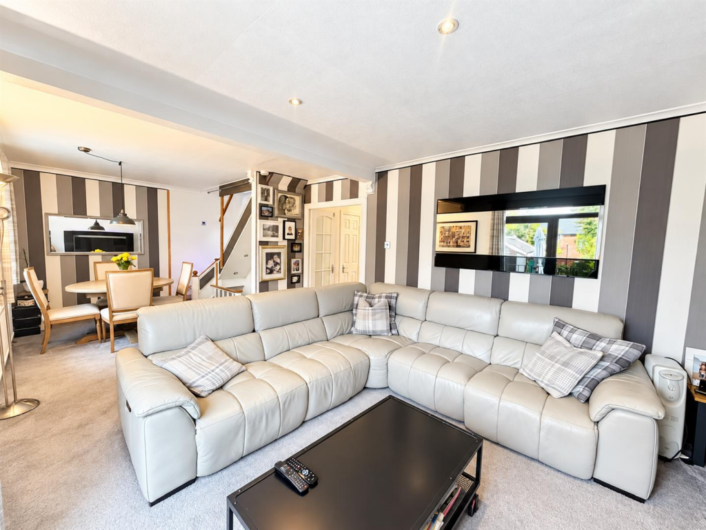 House in Oldham - More