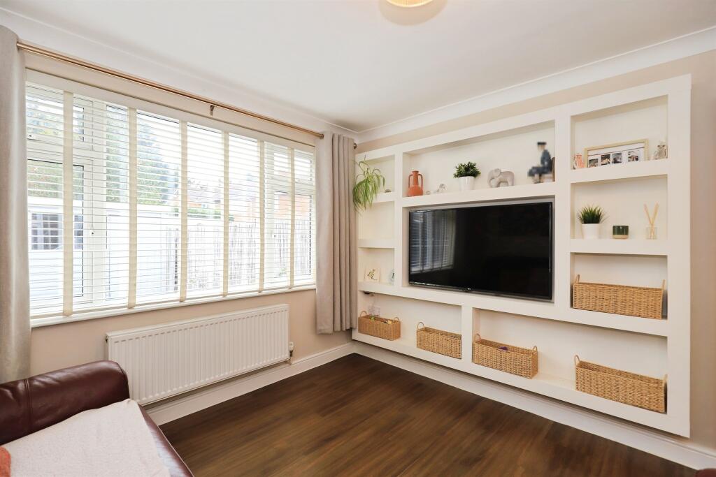 House in South Staffordshire, Bilbrook - More