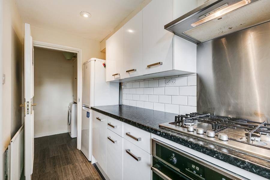 Apartment in London - View 3