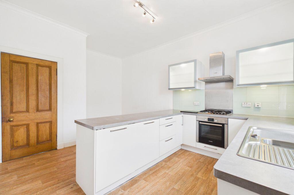 Apartment in Edinburgh - More