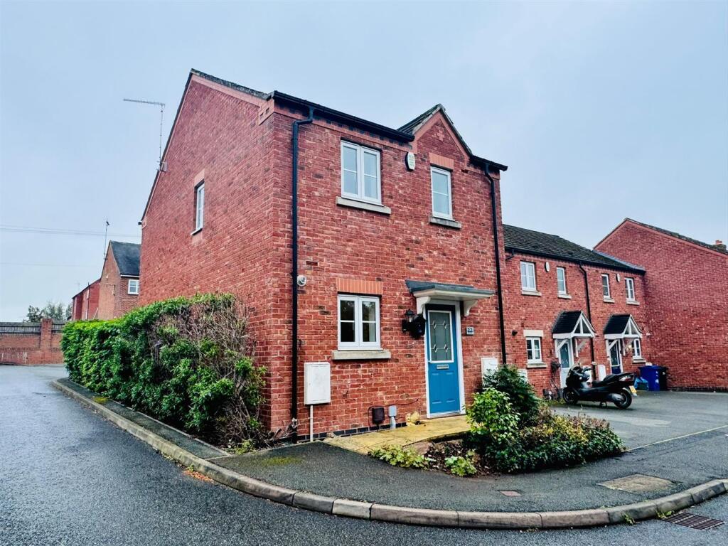 Main image of property: Laurel Grove, Park Street Uttoxeter, ST14 7EL