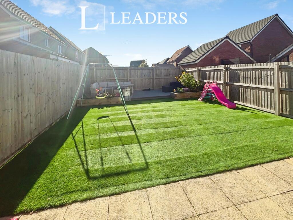 House in St Helens, Liverpool City Region - View 4