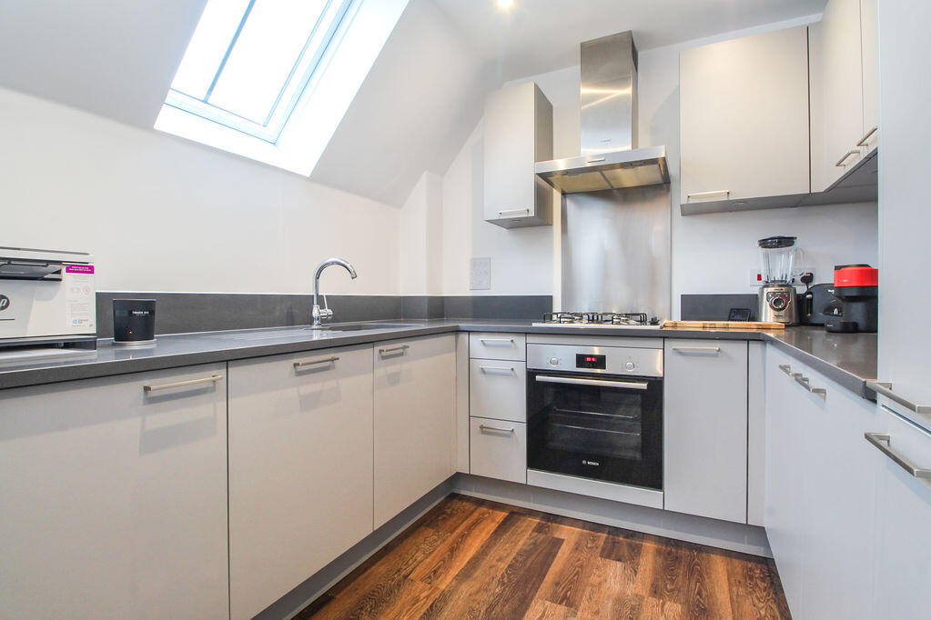 Orchard Drive, Kempston, MK42 photo 3