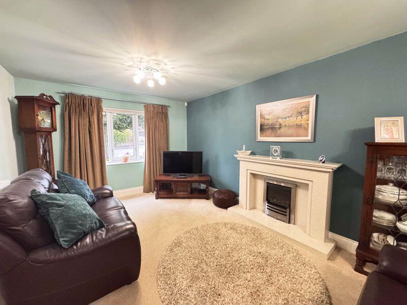 141 Blackpool Old Road, Poulton-Le-Fylde, FY6 7RN photo 3