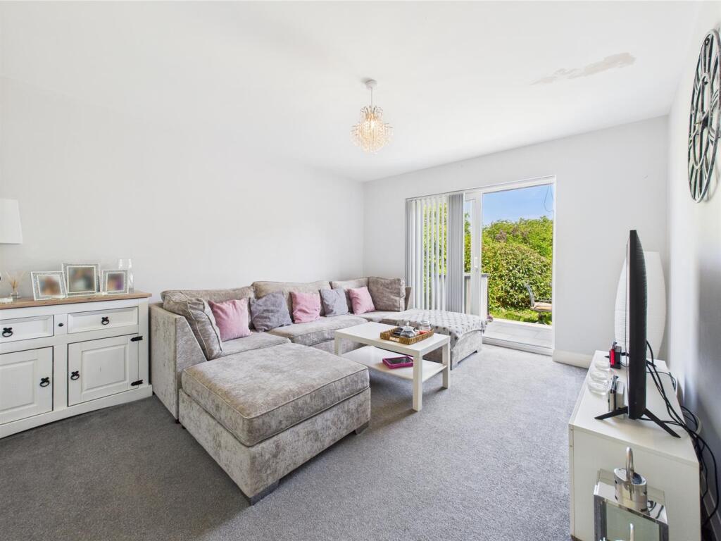 Norcot Road, Tilehurst, Reading – pohled 4