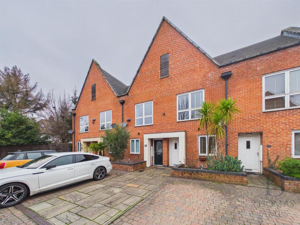 Main image of property: The Cherries, Nottingham