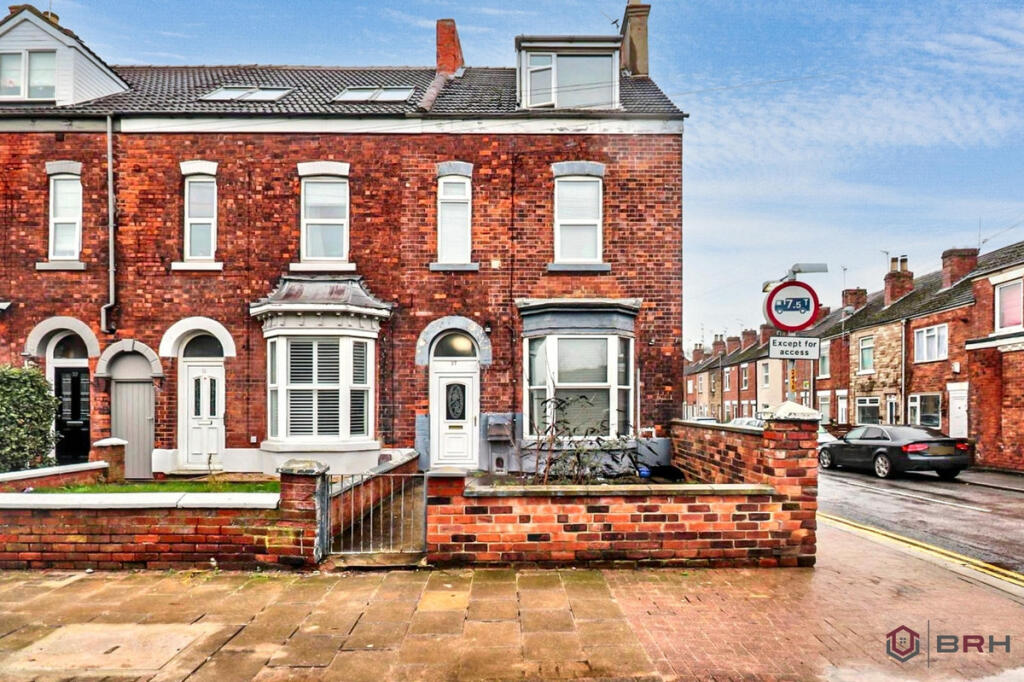 Main image of property: Lea Road, Gainsborough, DN21