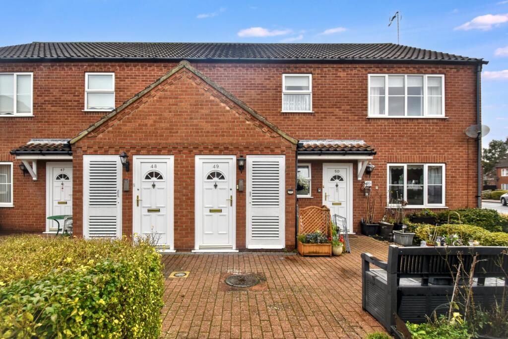 Main image of property: Sutton Court, Skegness, PE25