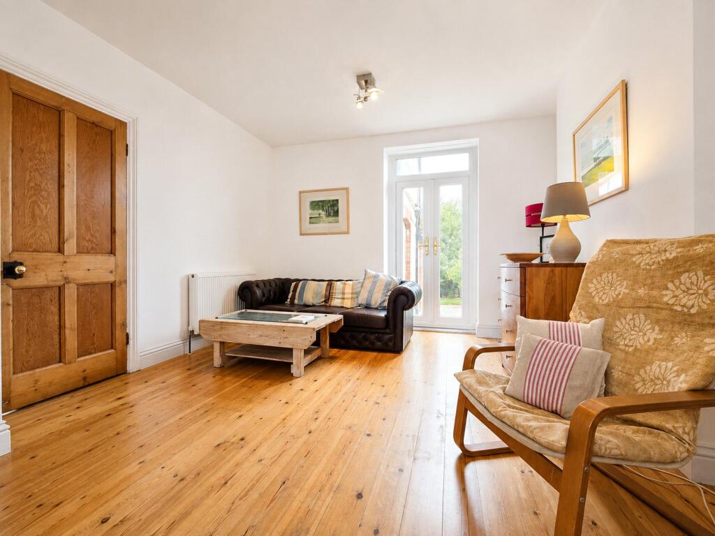 House in Exeter - View 5