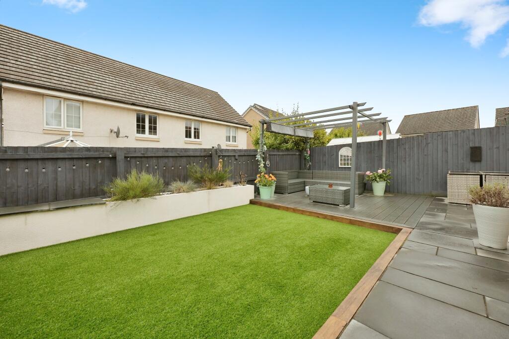 House in Dunfermline, Fife - View 2