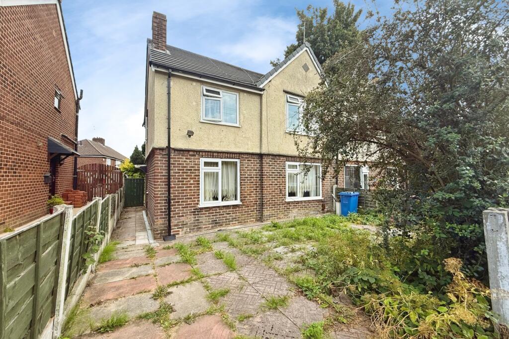 Main image of property: West Drive, Swinton, Manchester, Greater Manchester, M27