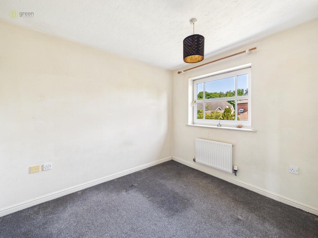 House in Sutton Coldfield, Whitehouse Common - More