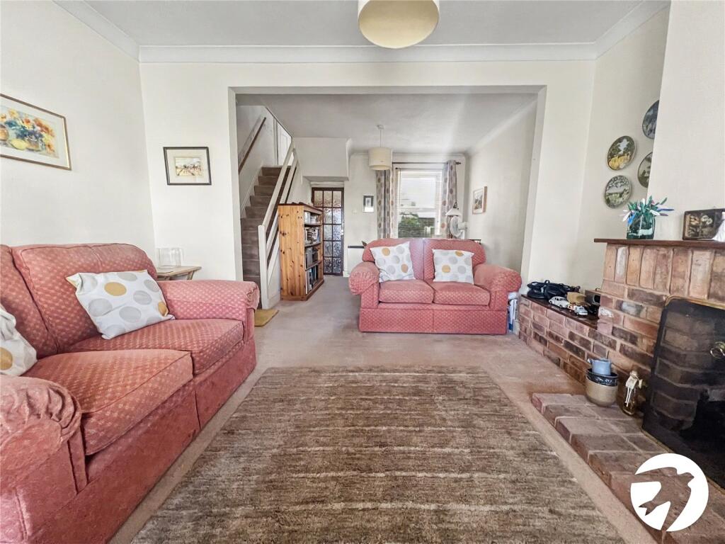 House in Cliffe, West Street - View 2