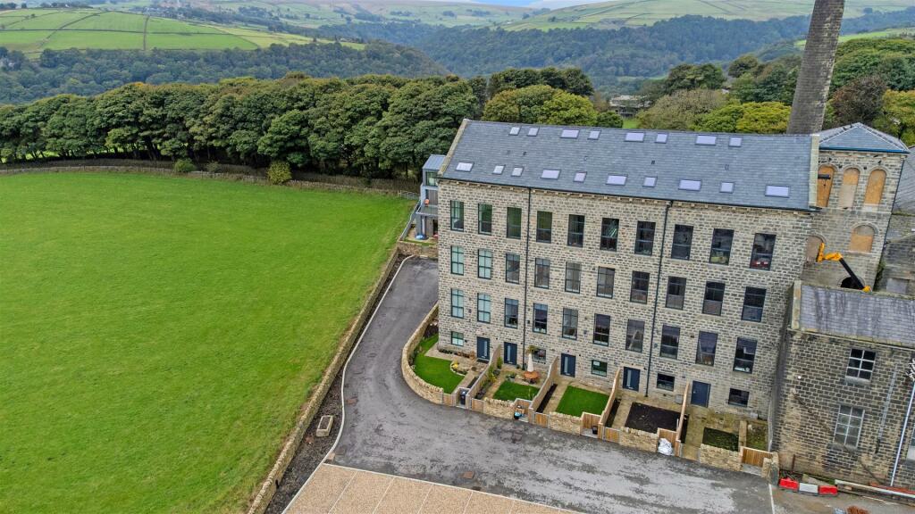 Main image of property: 2, Carding Mill Old Town Mill Lane, Old Town, Hebden Bridge, HX7 8SW