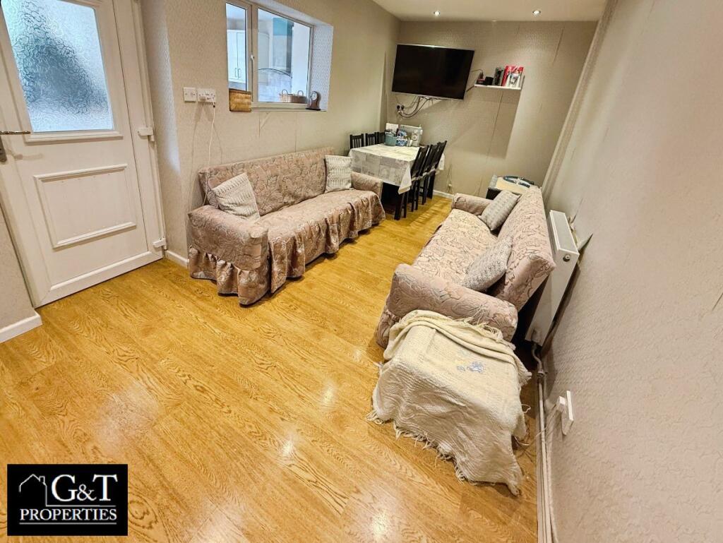 House in Dudley, Darby End - View 4