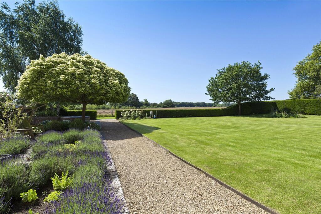 House in South Norfolk, Ketteringham - More
