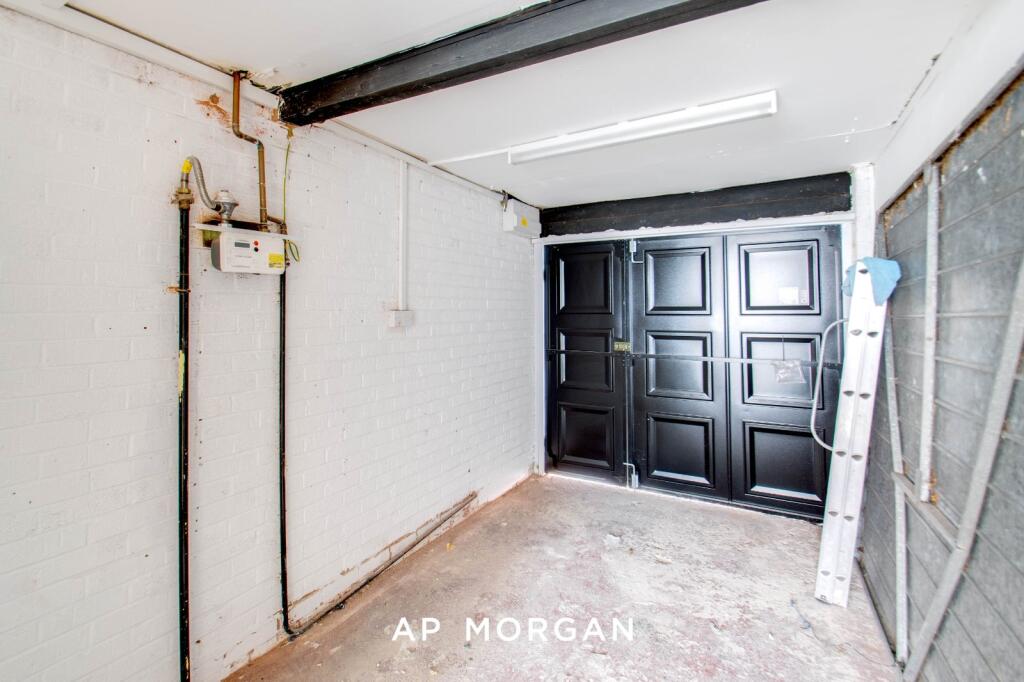 House in Redditch, Worcestershire - More