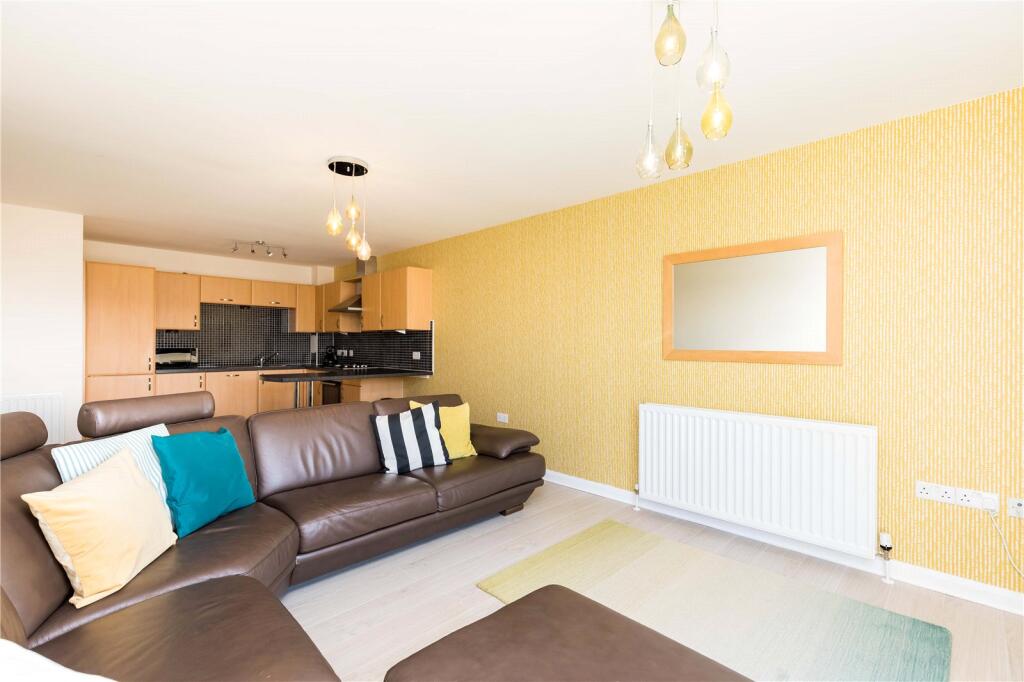 Apartment in Aberdeen - View 3