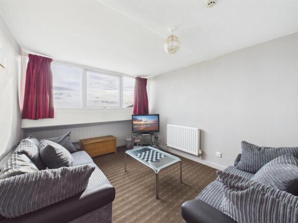 Lounge: