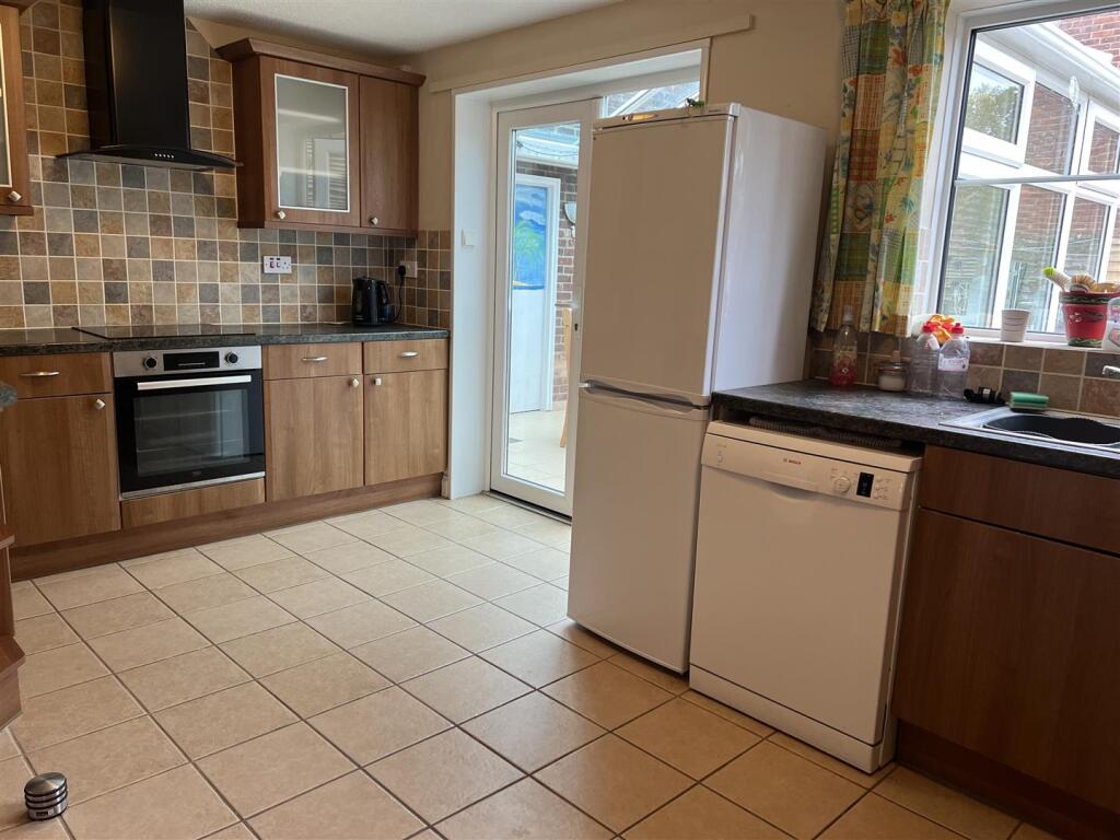 House in Dorchester - View 3