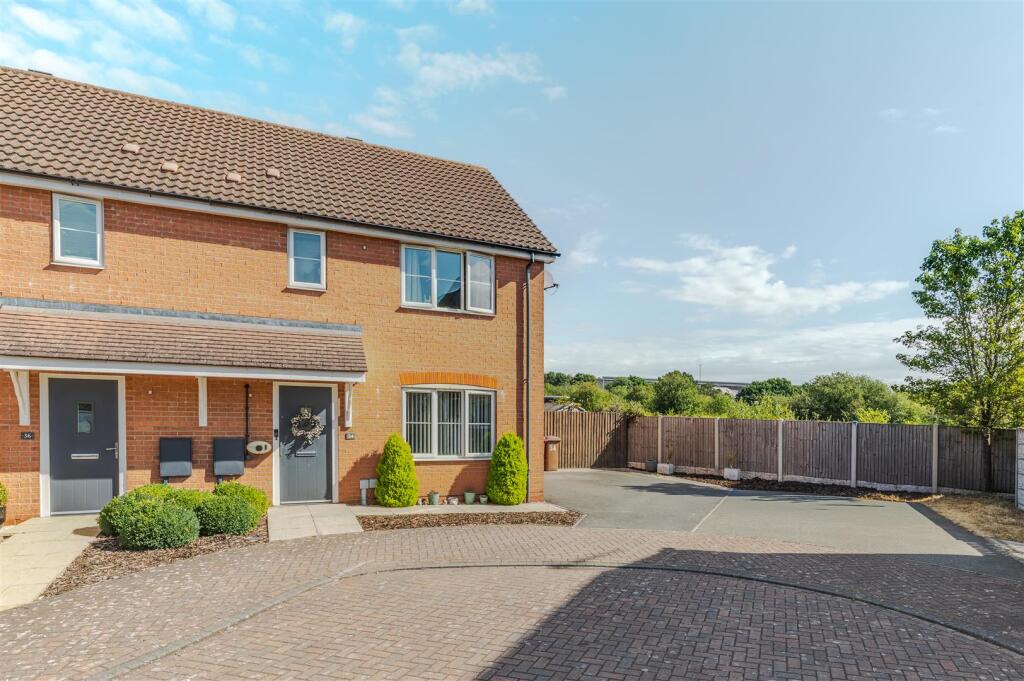 Main image of property: Gadwall Way, Scunthorpe