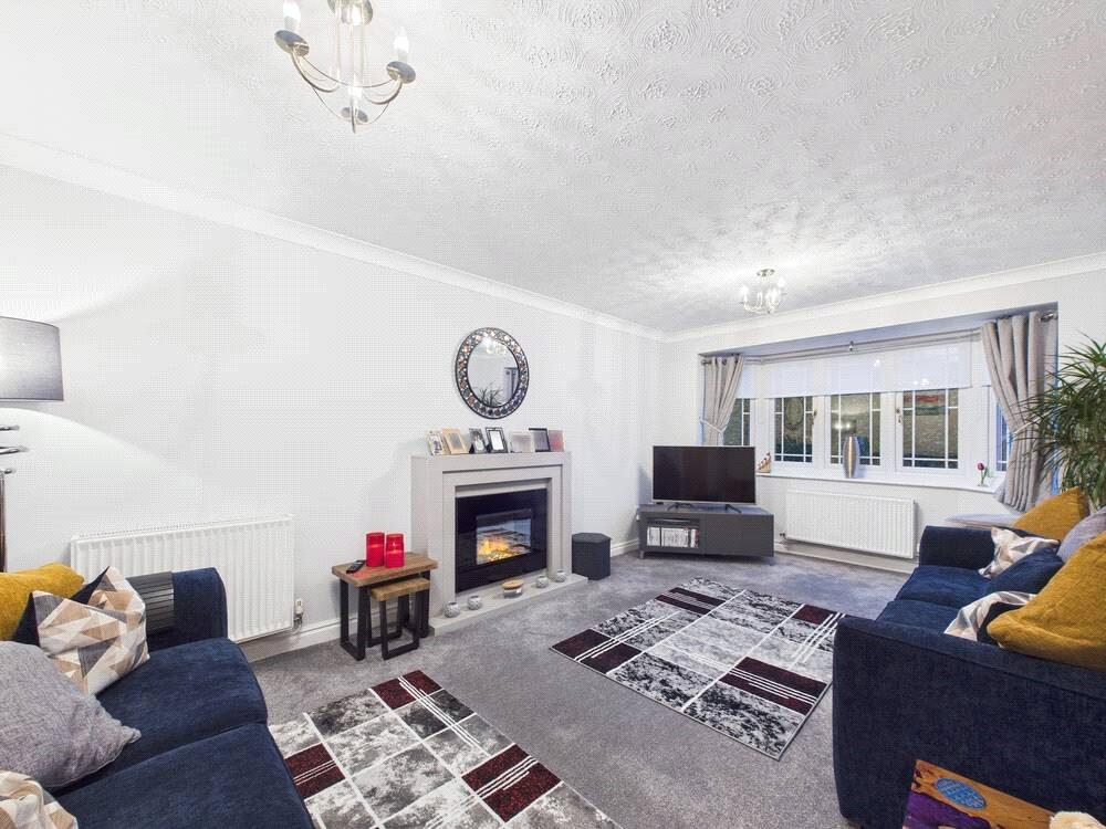 Knotts Avenue, Worcester, Worcestershire, WR4 photo 3